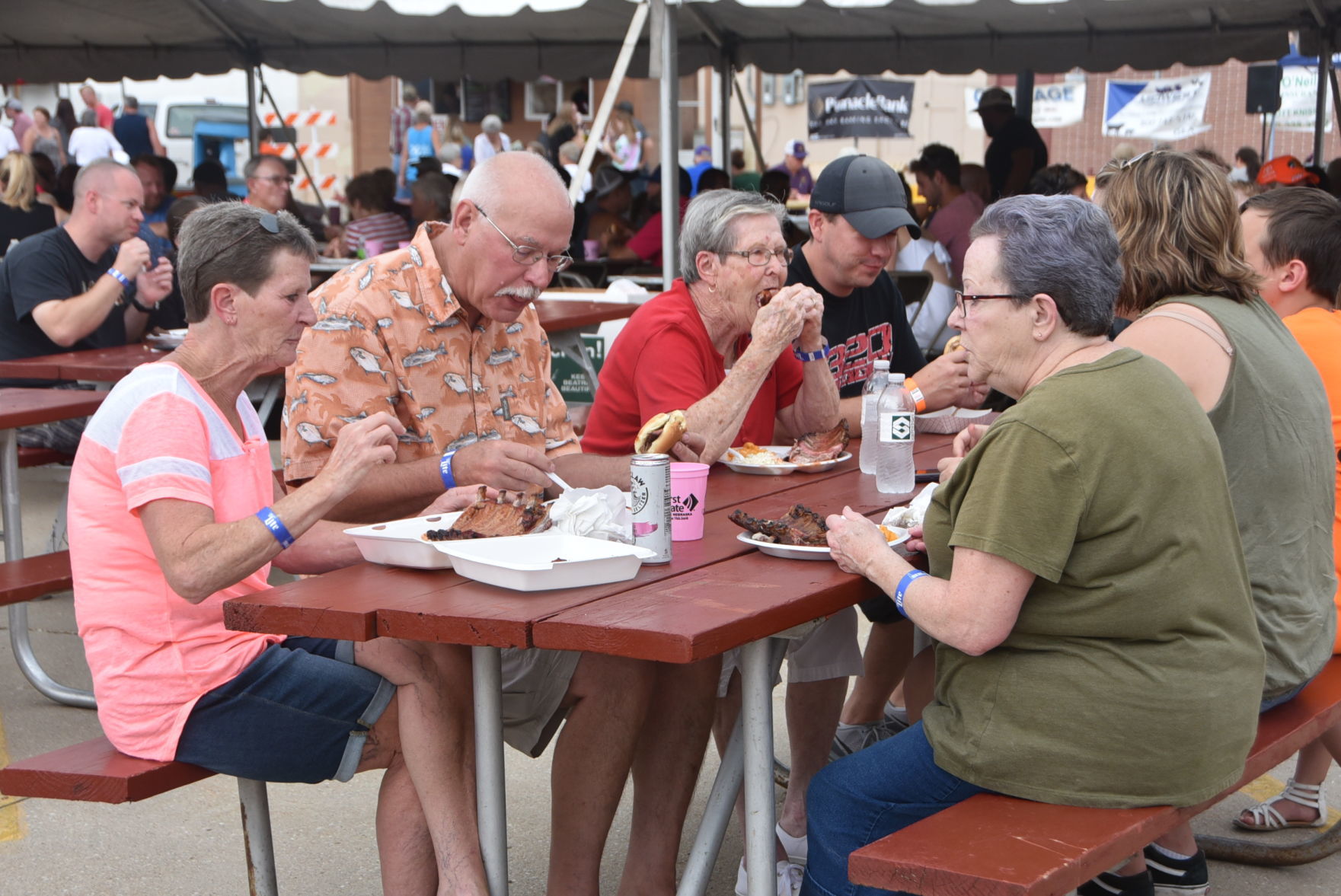 Local businesses compete at Ribfest