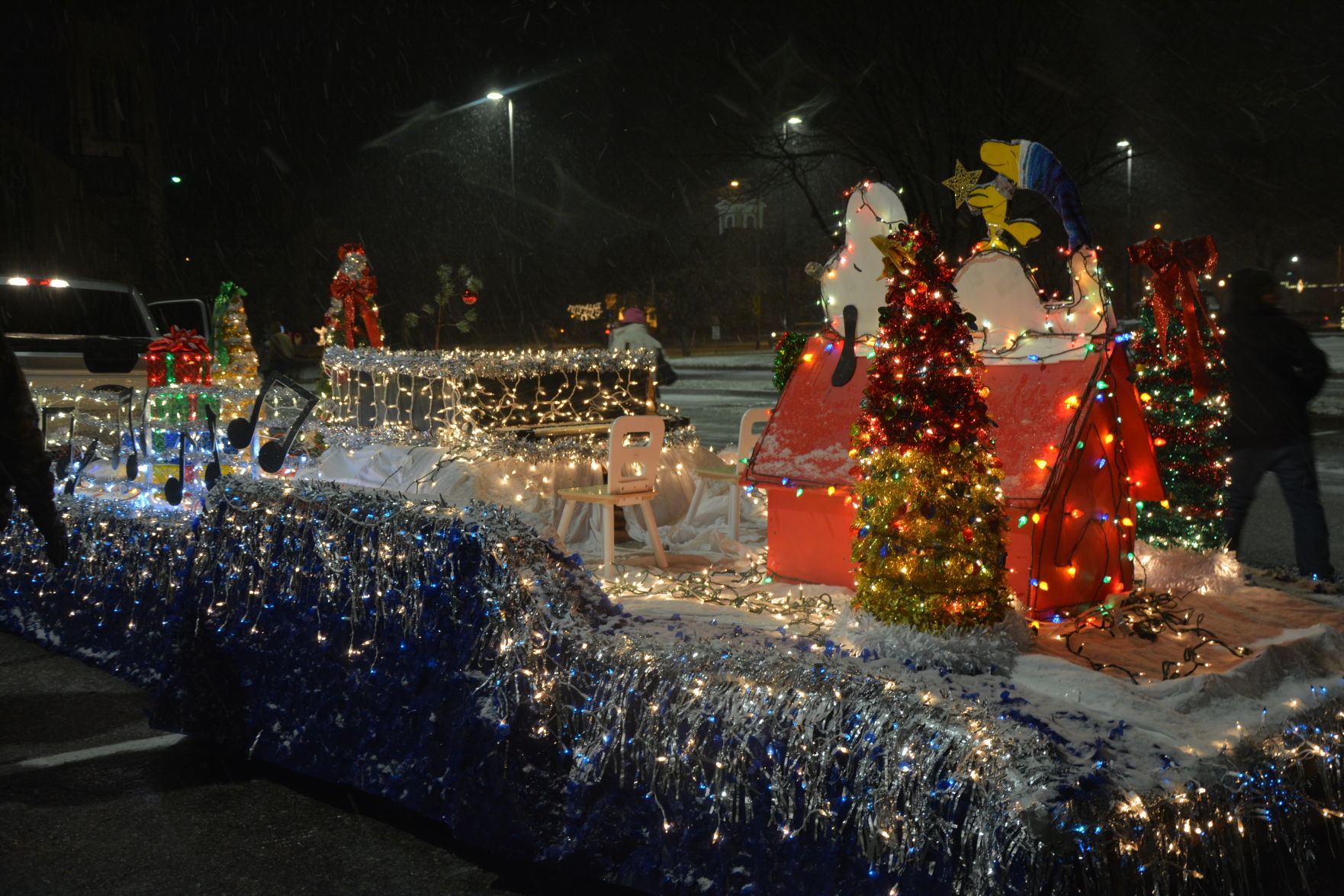 Lighted Christmas Parade coming to downtown Beatrice on Saturday