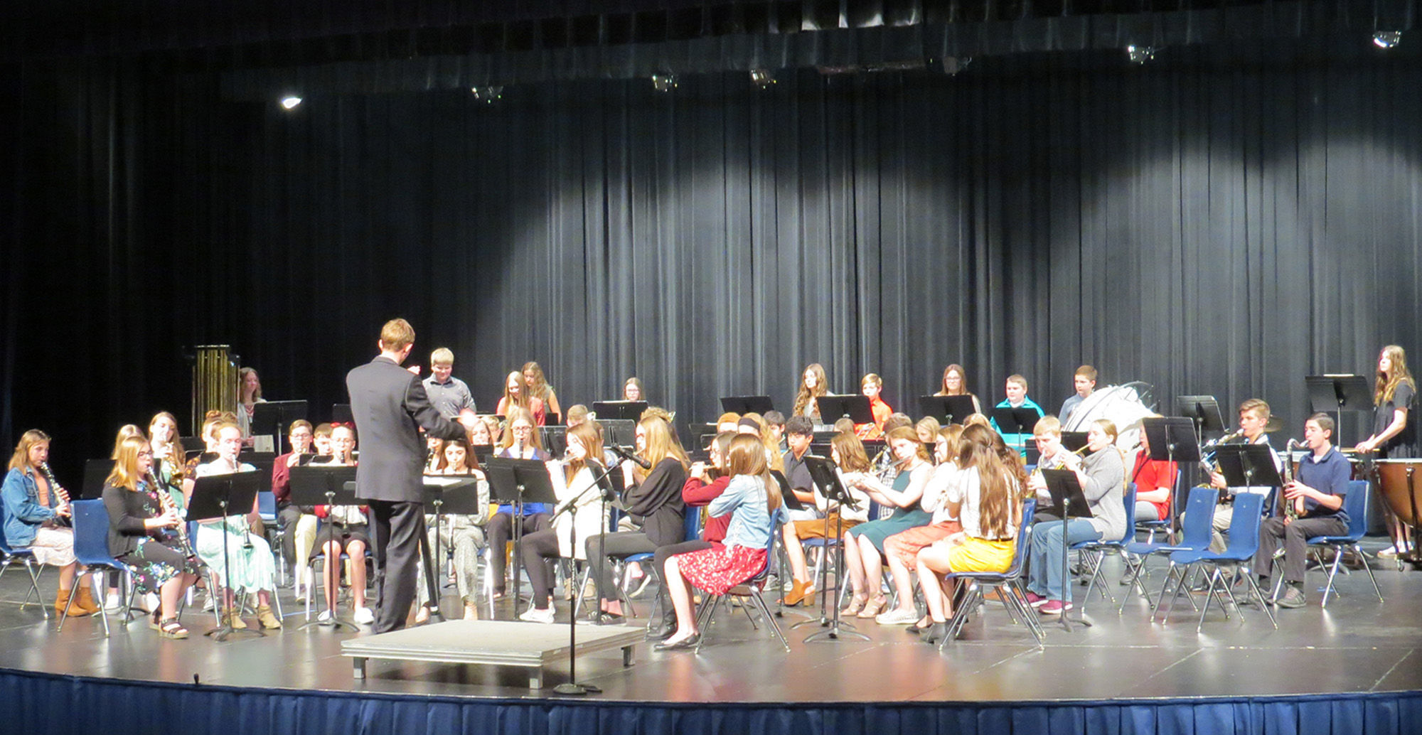 Beatrice band students give performance