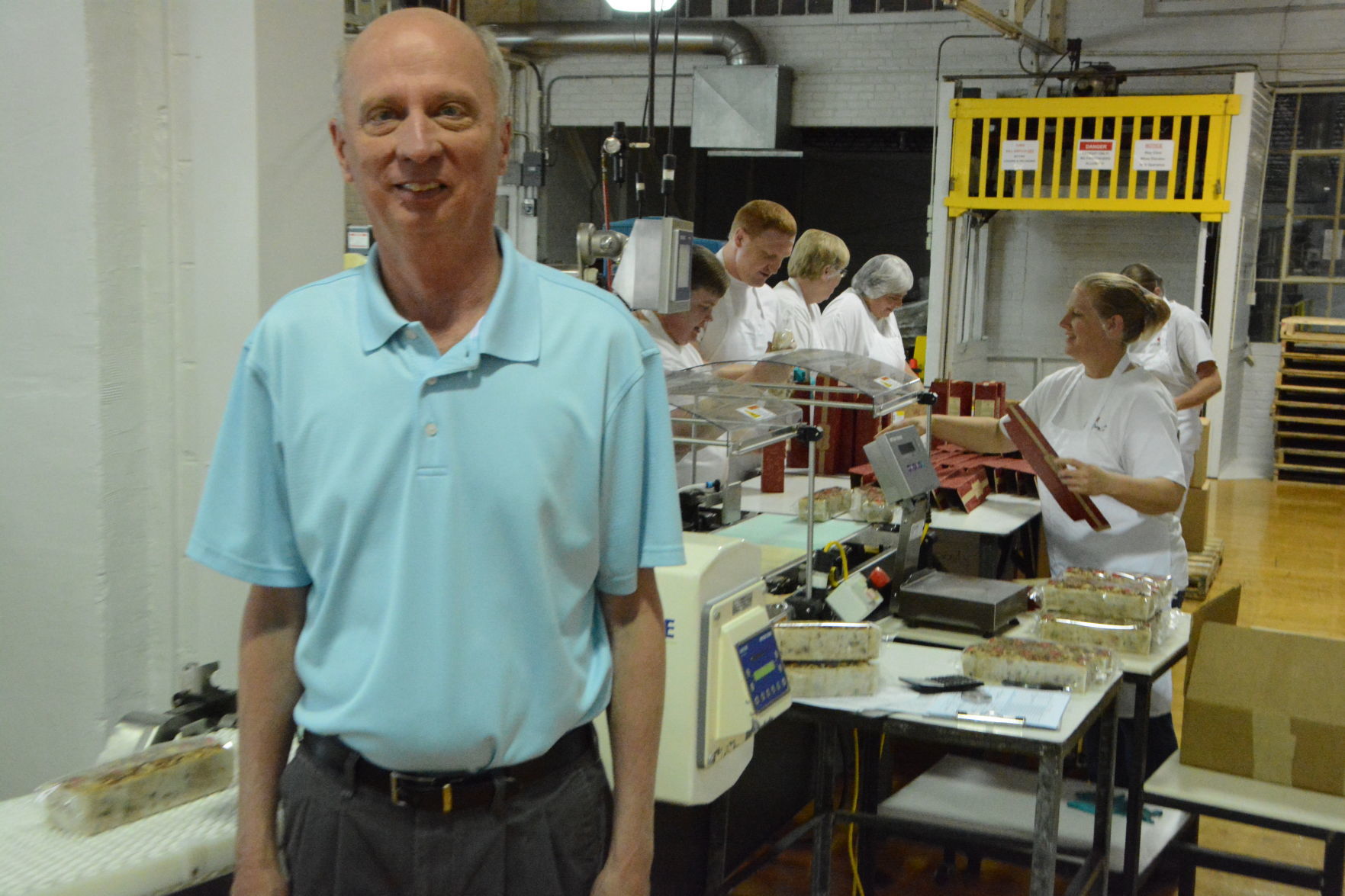 President of Beatrice Bakery retiring