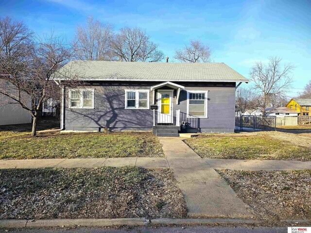 2 Bedroom Home in Beatrice 110 000