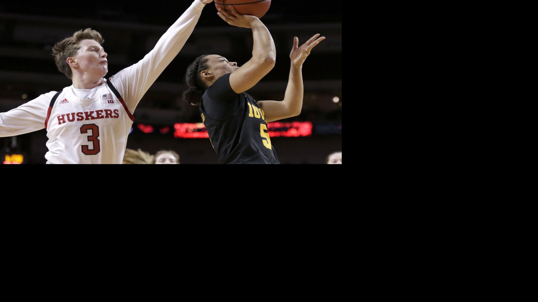 Hannah Whitish earns Big Ten Conference basketball award