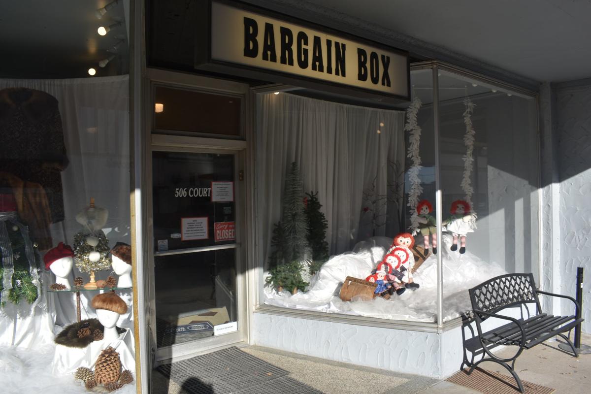 Bargain Box wins decorating contest