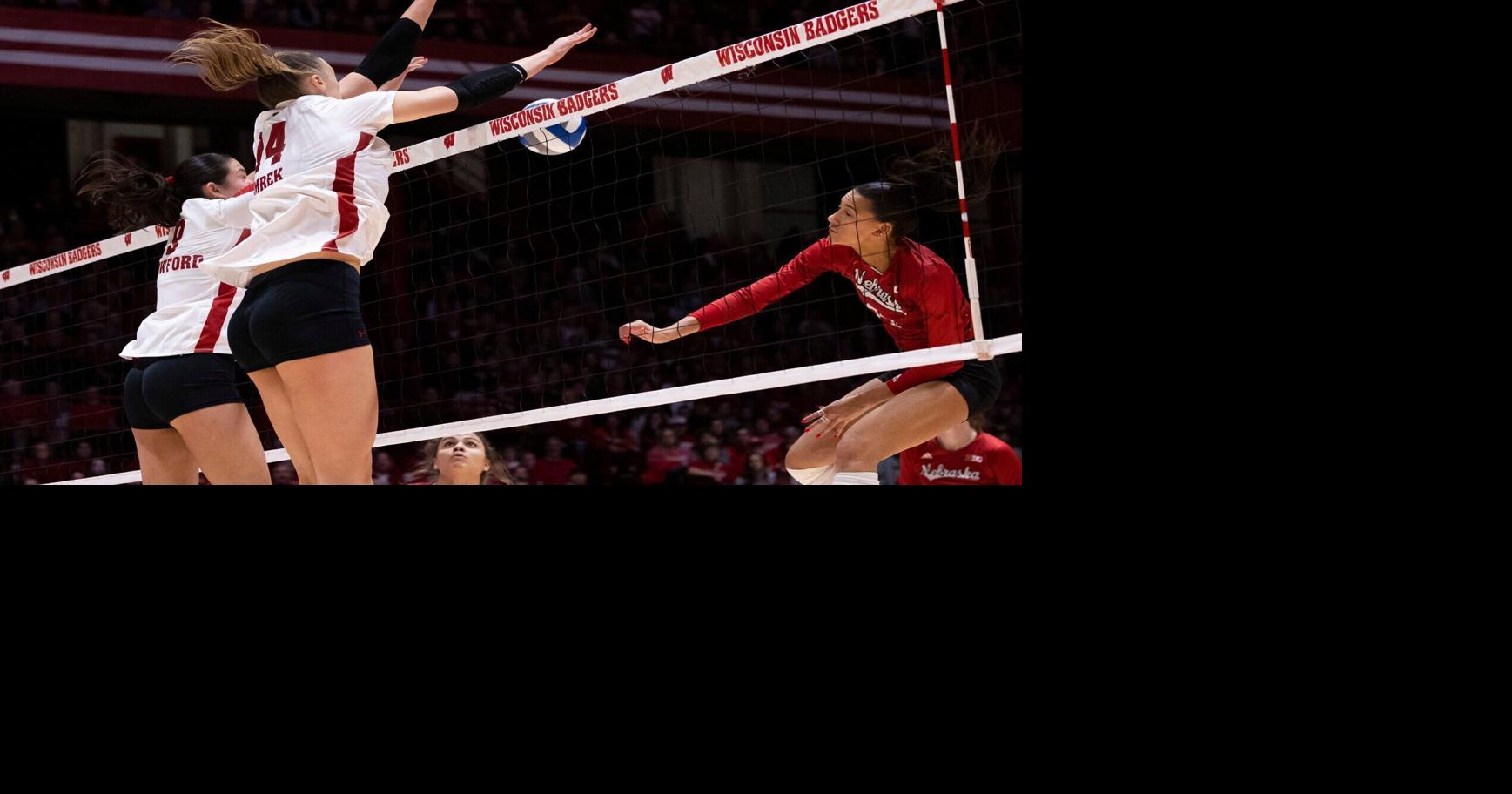 No. 5 Wisconsin sweeps top-ranked Nebraska to hand Huskers their first loss