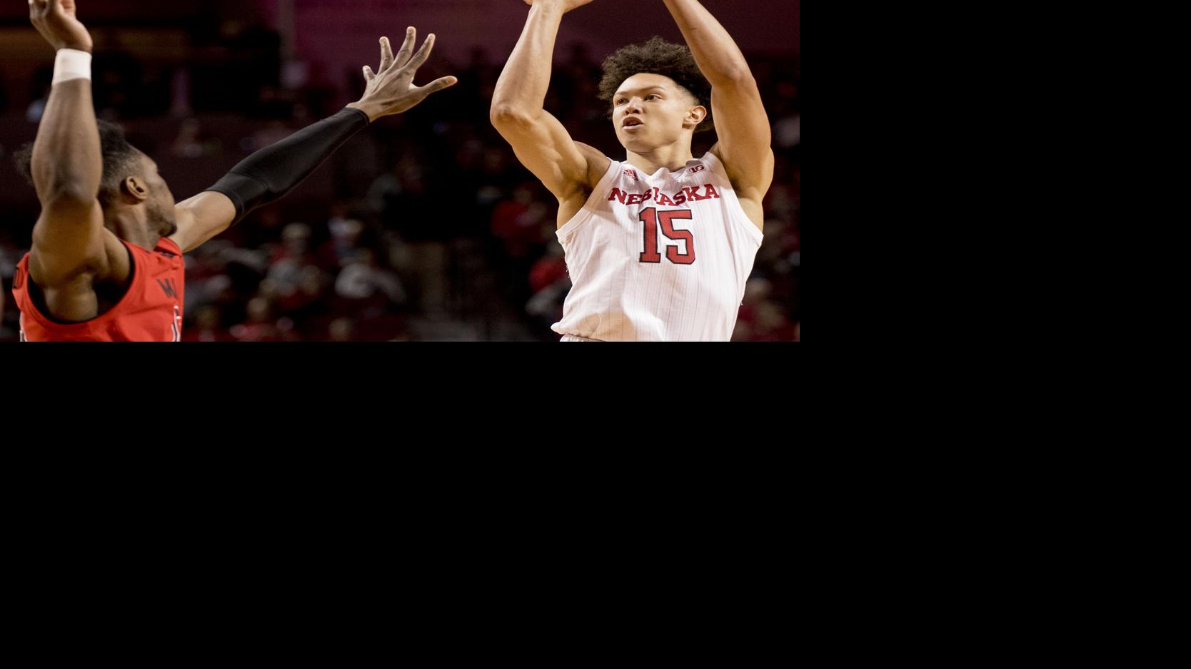 Huskers, Gophers both seek to stop streaks