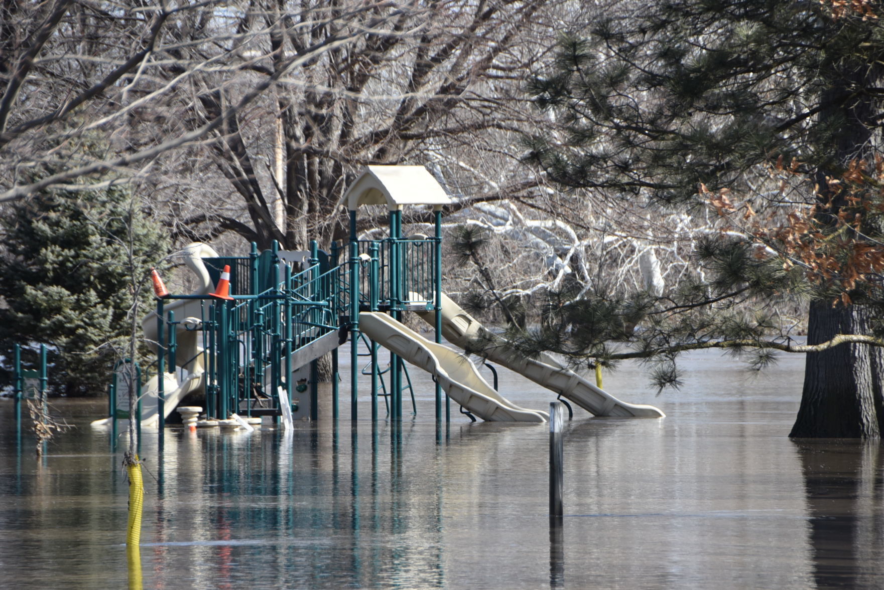 South Sixth Street reopens after flood