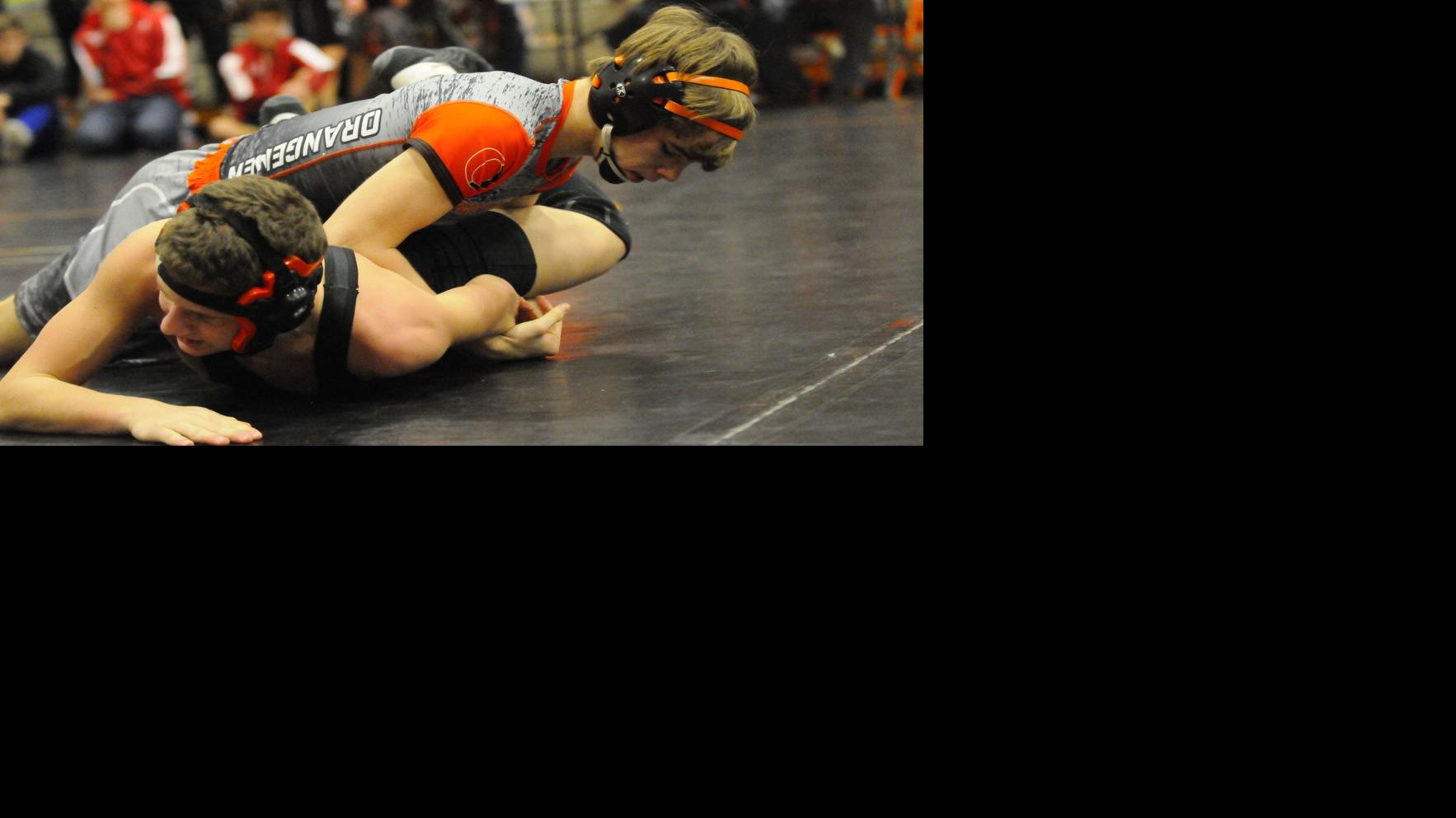 Orangemen wrestlers finish 4th at home invite