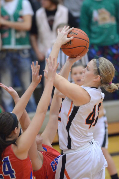 Lady O beats Crete in overtime