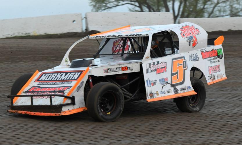 Beatrice Speedway hosts opening night of regular season