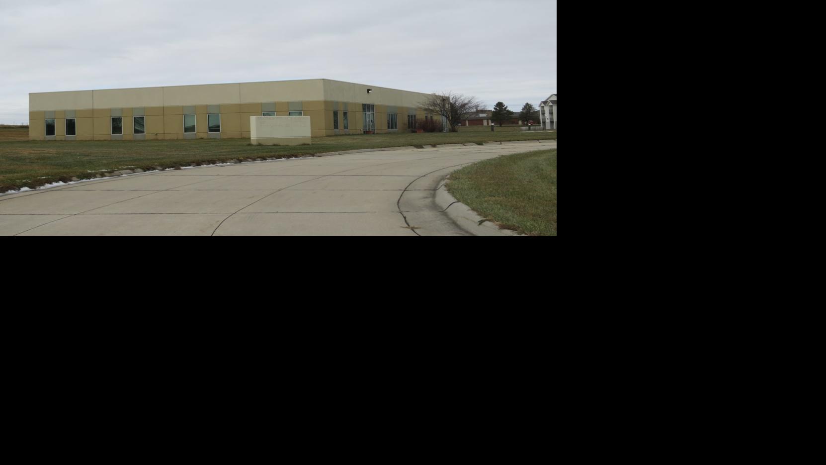 SCC-Beatrice discusses plans for acquired building