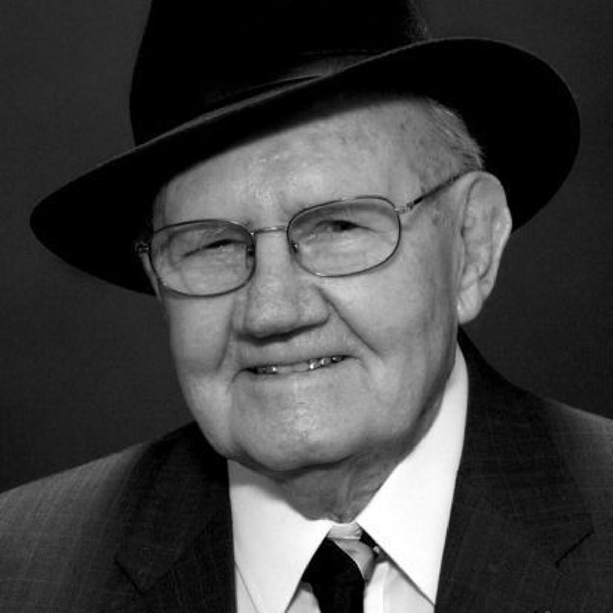 Oldest Man Connected To Gage County Celebrates Year 107 Local News Beatricedailysun Com