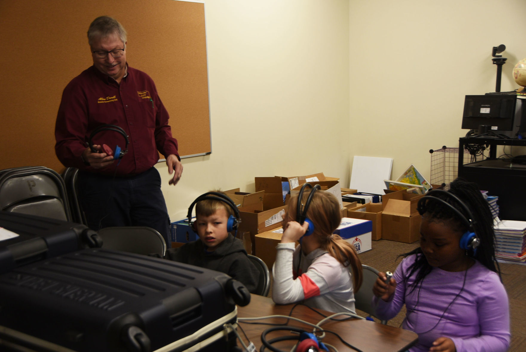 Beatrice Lions Club provides eye and ear exams for local students