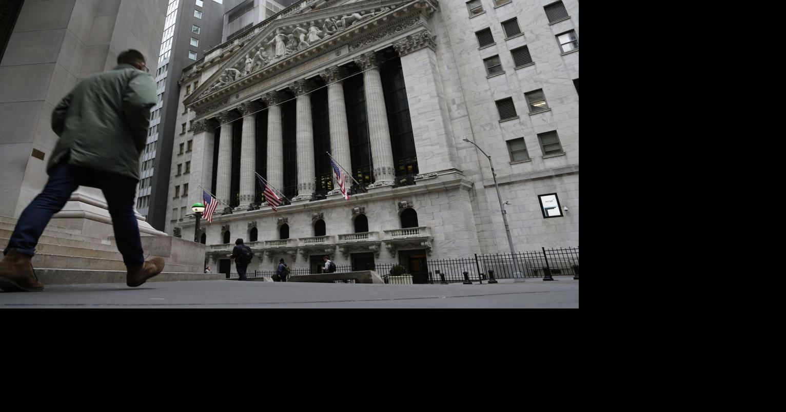 Stock market today: Tech stocks drop, sap momentum from Wall Street rally