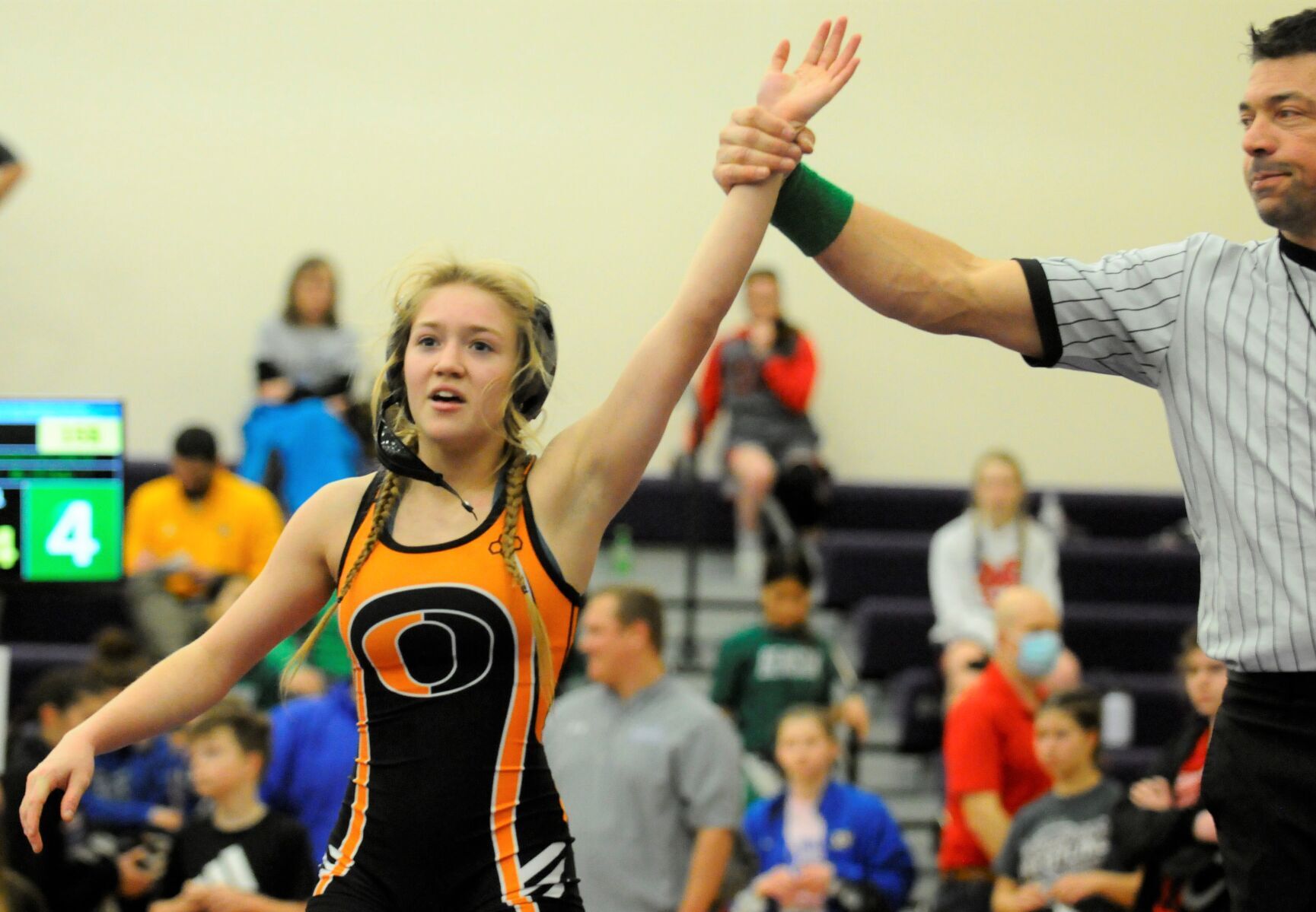 Girl Wrestler Makes State And History - BTWN News