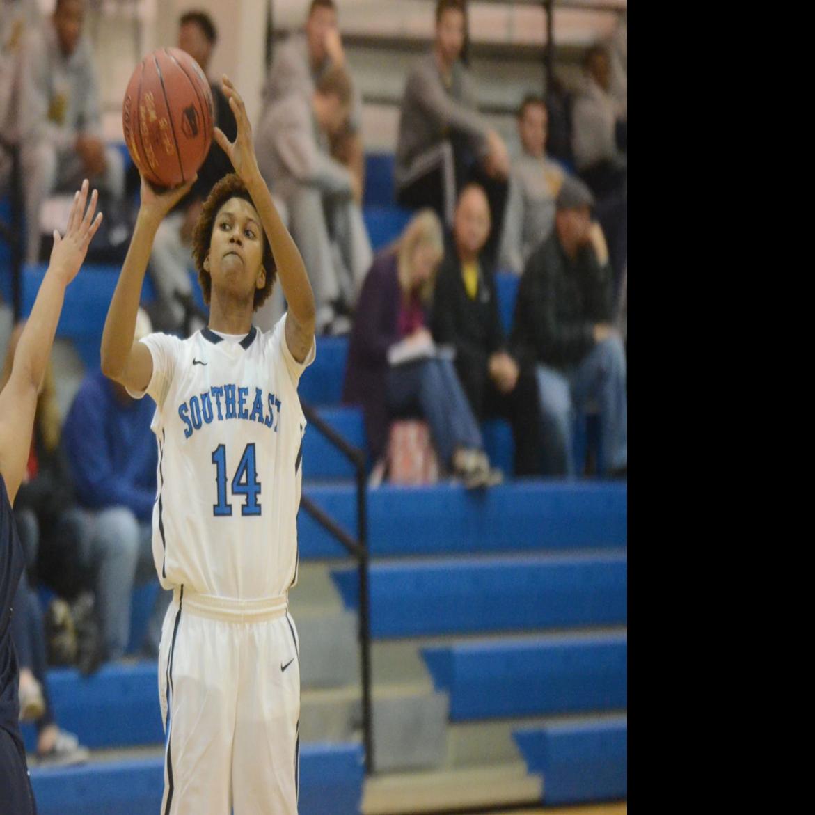 Lady Storm Falls To Defending National Champs Basketball