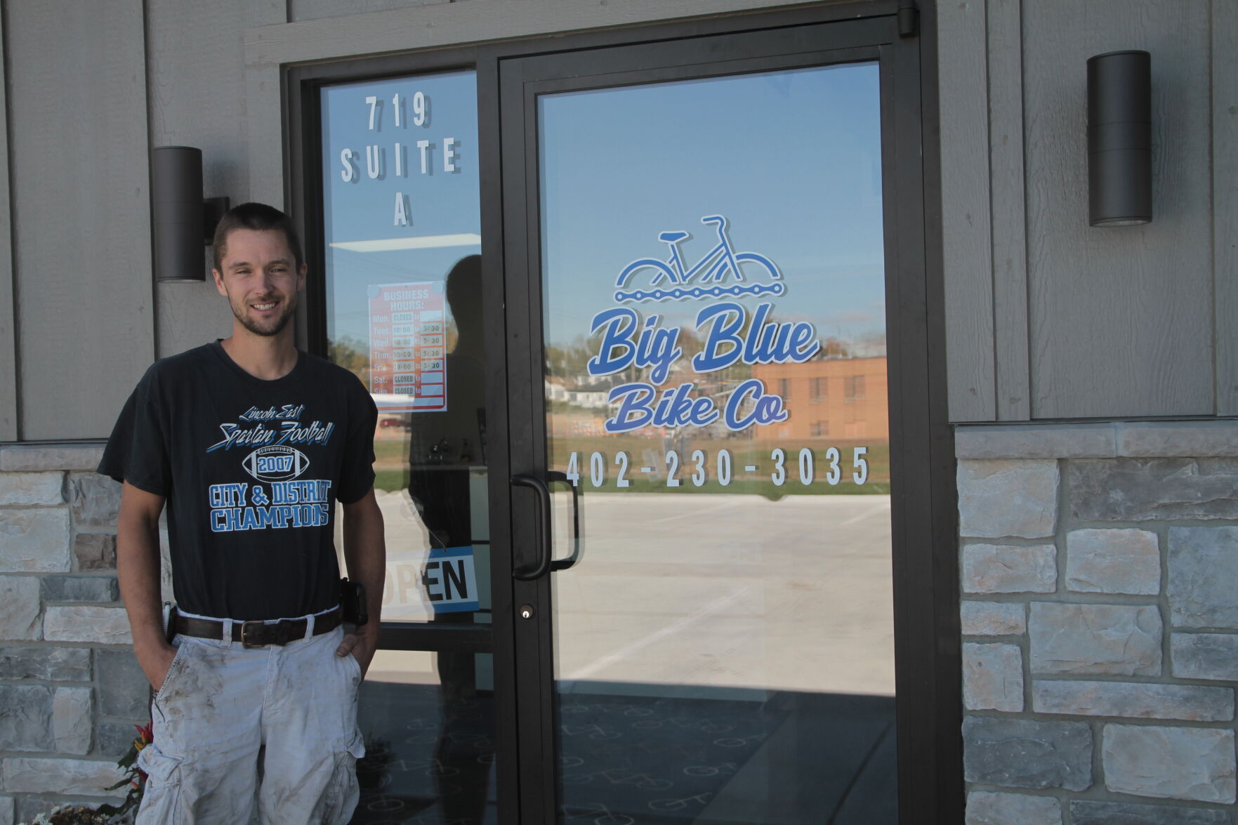 Big Blue Bike Company opens in Beatrice