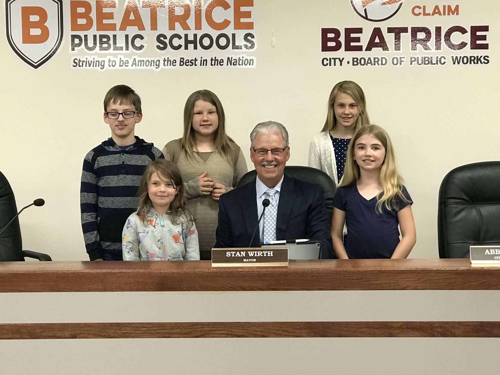 Students help keep Beatrice beautiful named mayor for a day