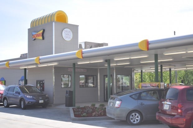 Sonic re opens in Beatrice