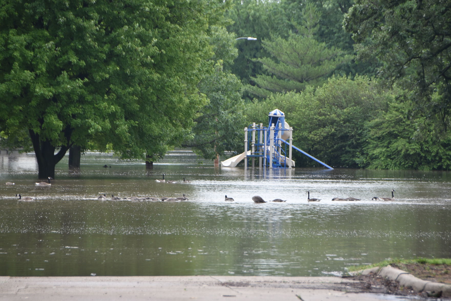 Nebraska thunderstorms cause flooding area prepares for more rain