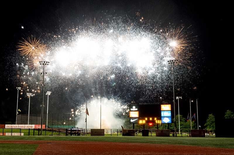 ron tonkin field christmas lights