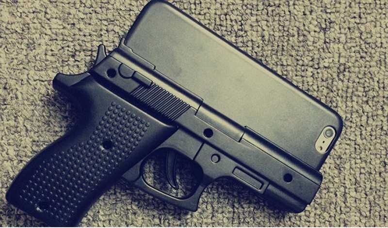 Gun shaped phone case dangerous Washington County Sheriff warns