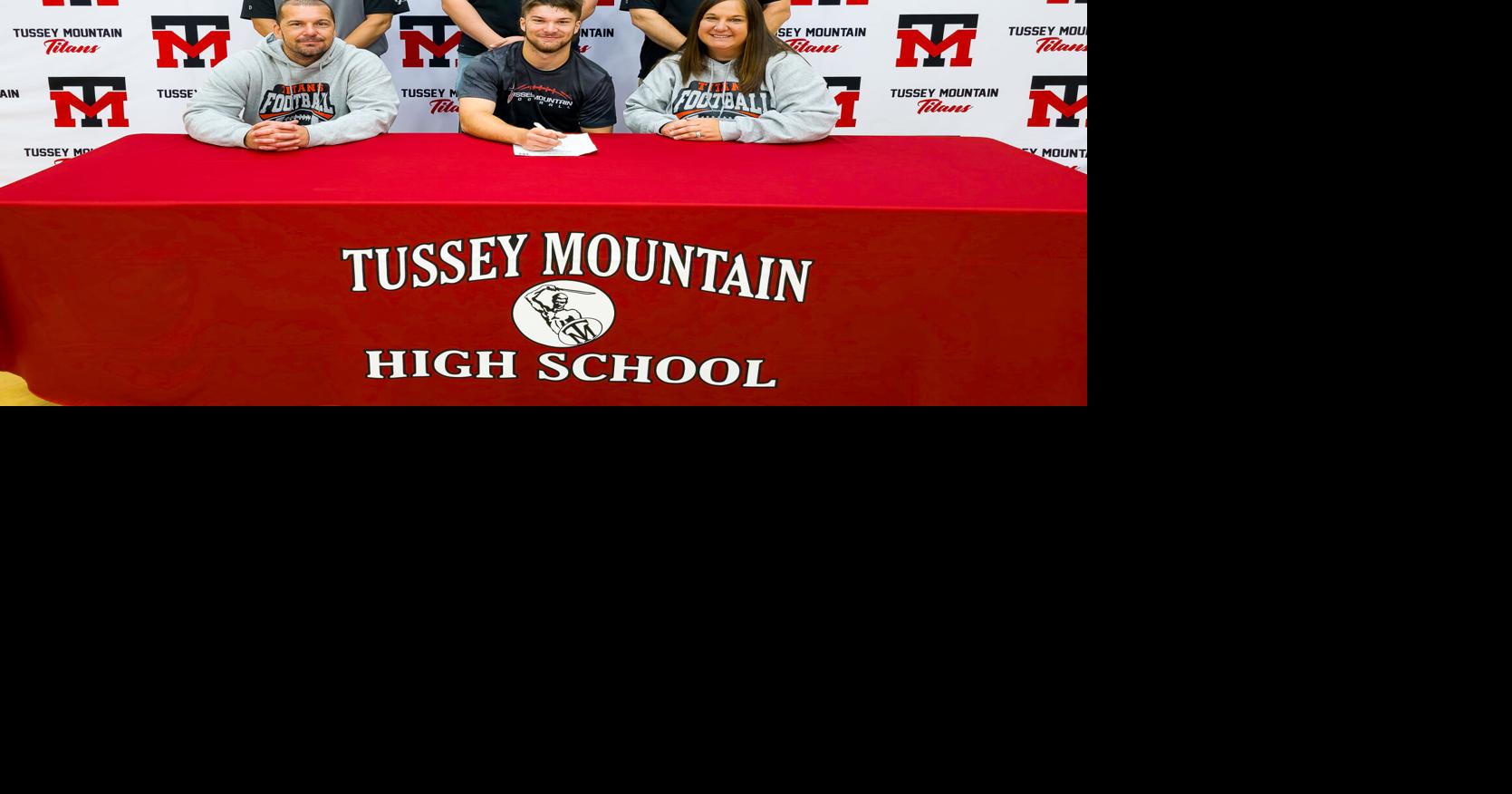 Lucko to continue football with Juniata