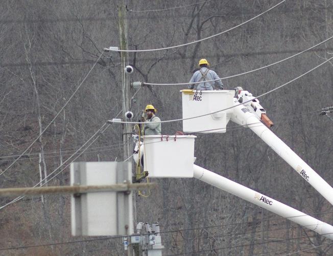 Power Line Work Planned outage cuts service to local businesses | Local News ...