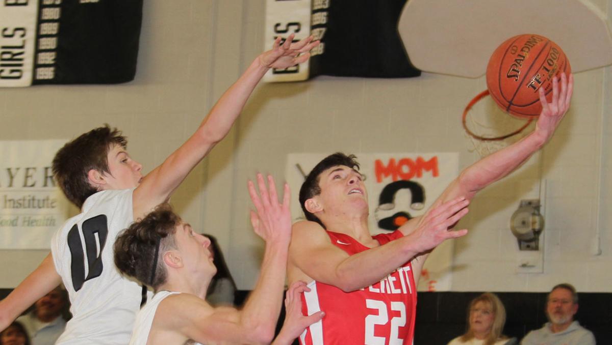 Everett S Elijah Treece Reaches 1 000 Points Local