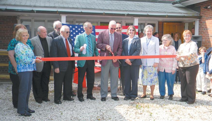 Hyndman Health cuts ribbon on new center Archives