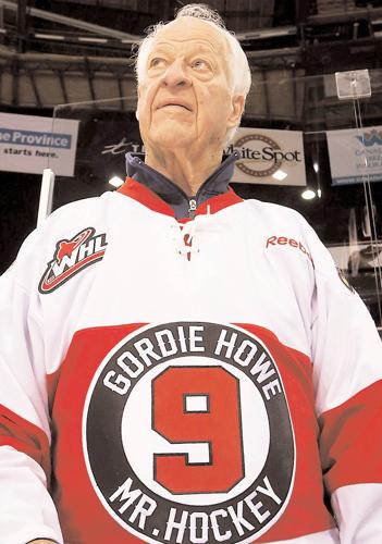 Former Aeros great Gordie Howe turns 88