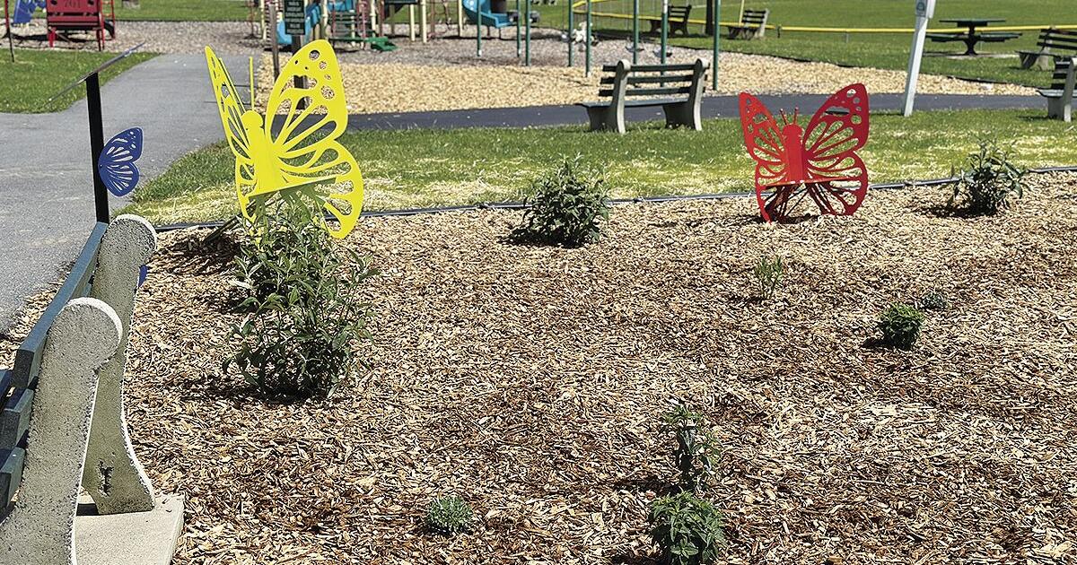 New pollinator garden dedicated in Claysburg - Vimarsana News