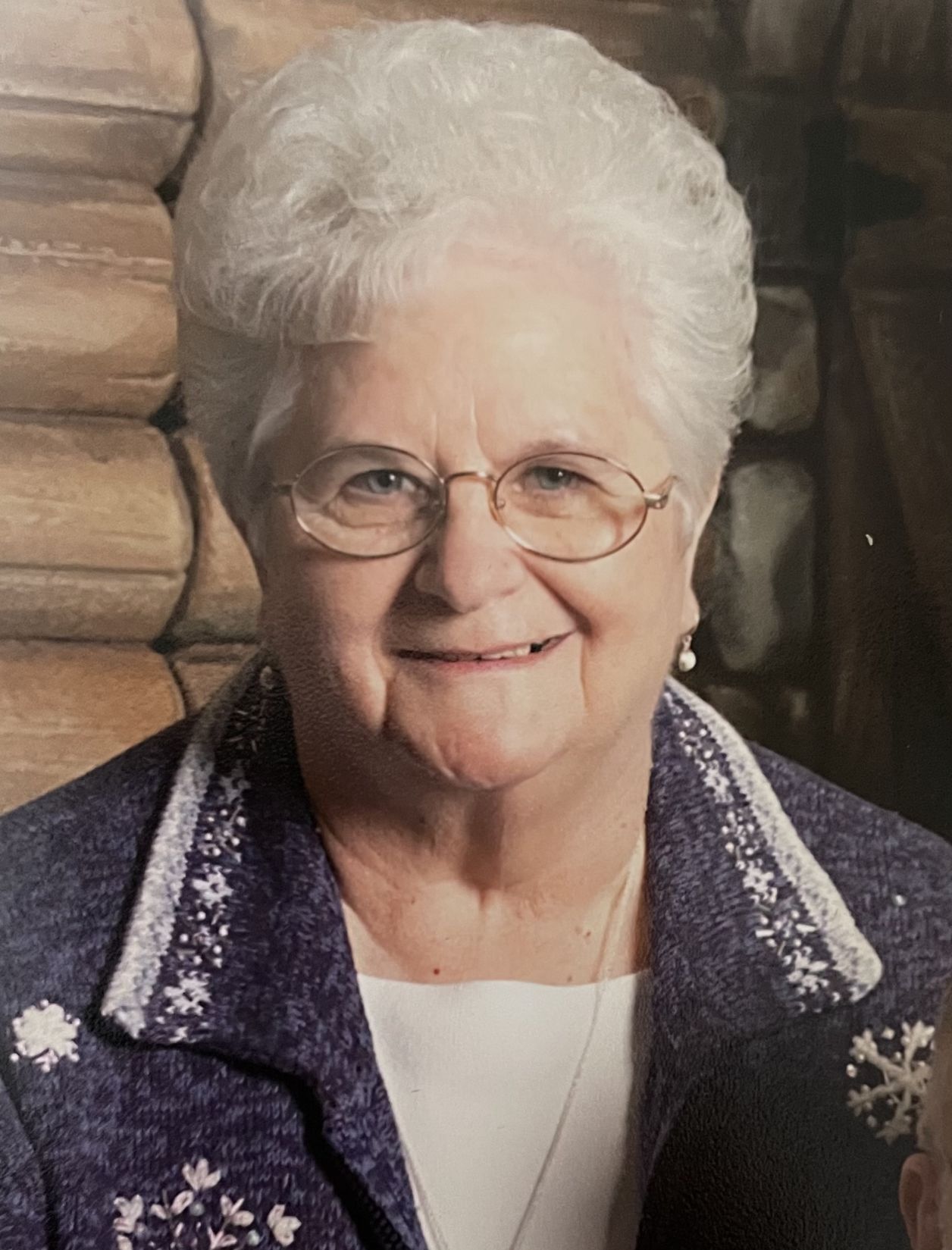 Beatrice Iona Taylor | Obituaries | Bedfordgazette.com