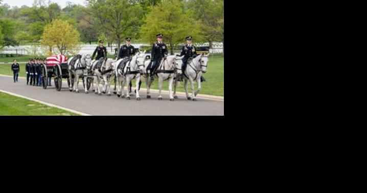 'A tremendous feeling of pride': Couple with Everett roots receives military burial at Arlington - Vimarsana News