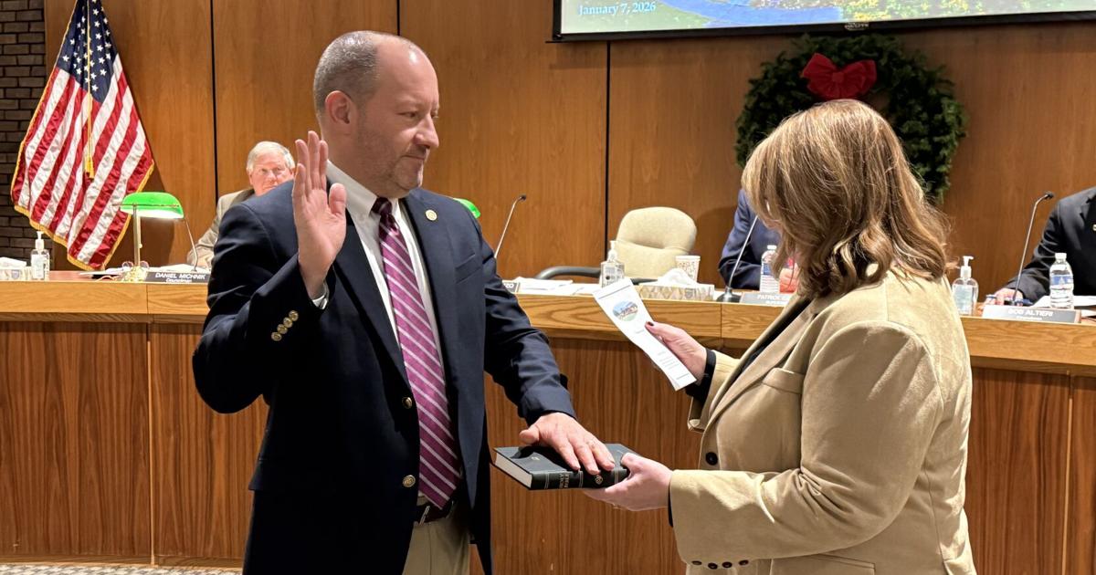 Appoint Officials Elected officials sworn in | News | beenews.com