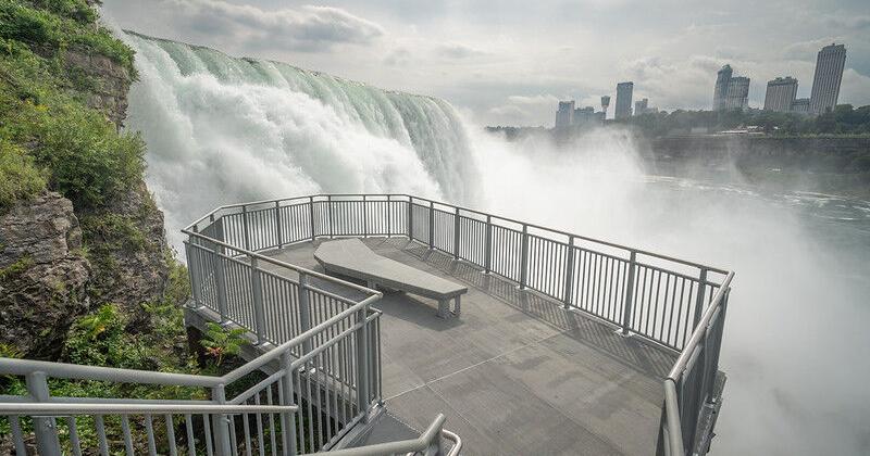 New cataract stairs open at Niagara Falls State Park