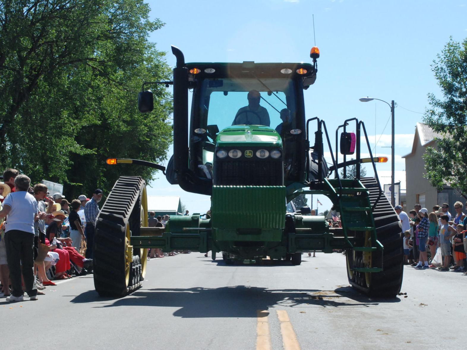 Volunteers hash out plans for Potato Festival - Vimarsana News