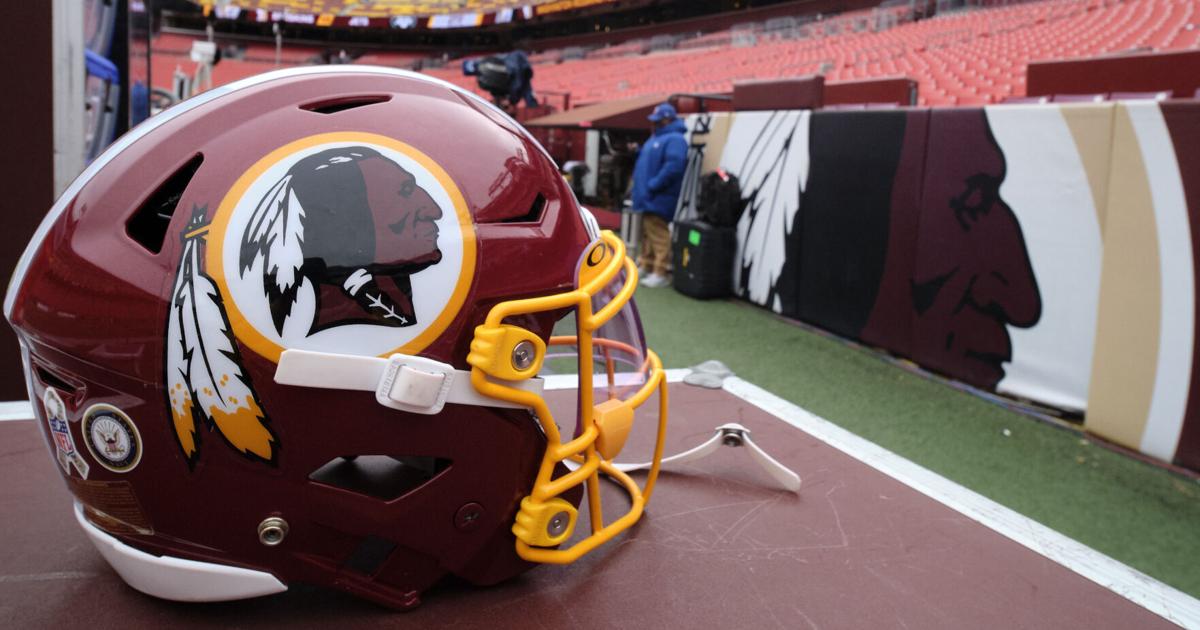 Daines Wants NFL Commanders To Bring Back Redskins Logo Consider Name daines-wants-nfl-commanders-to-bring-back-redskins-logo-consider-name