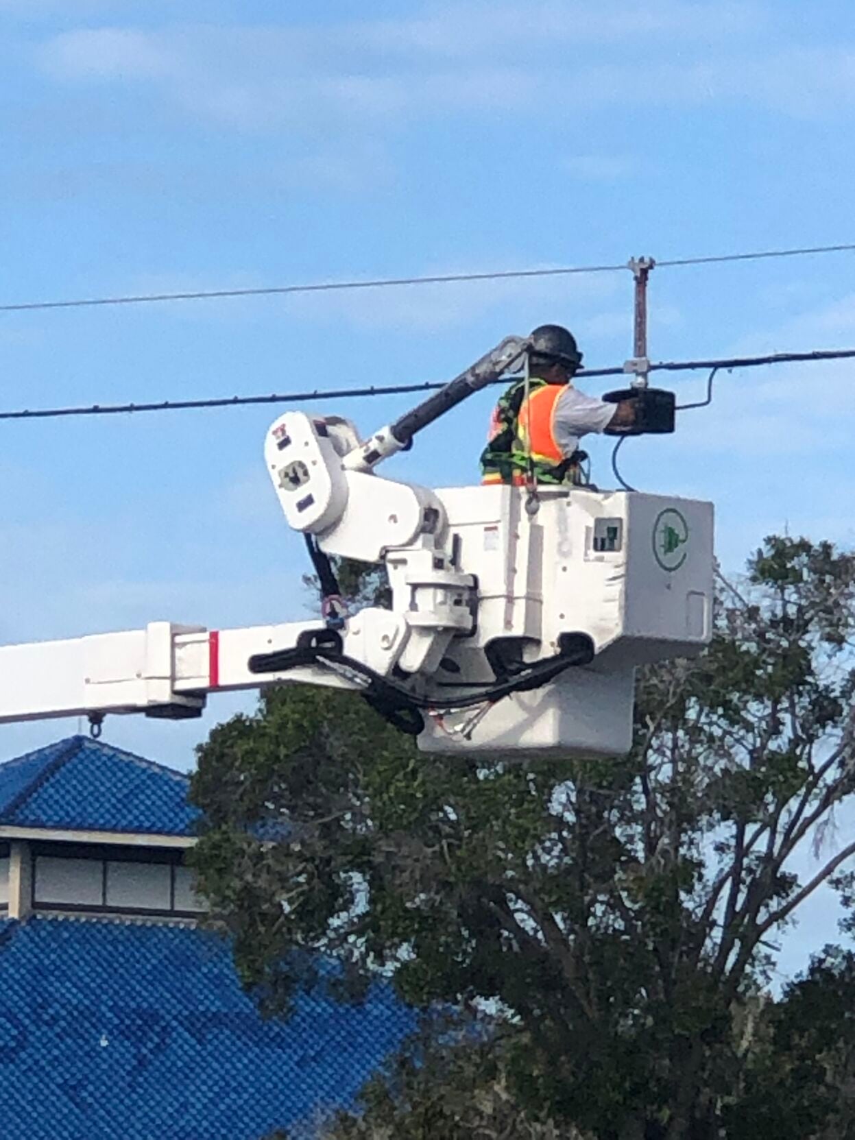 Hurricane Milton: Two-thirds of Florida’s power outages in Tampa Bay ...