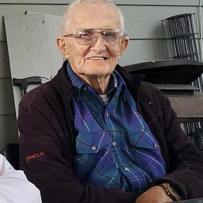 KENNETH L. 'KEN' LEWIS - Vimarsana News