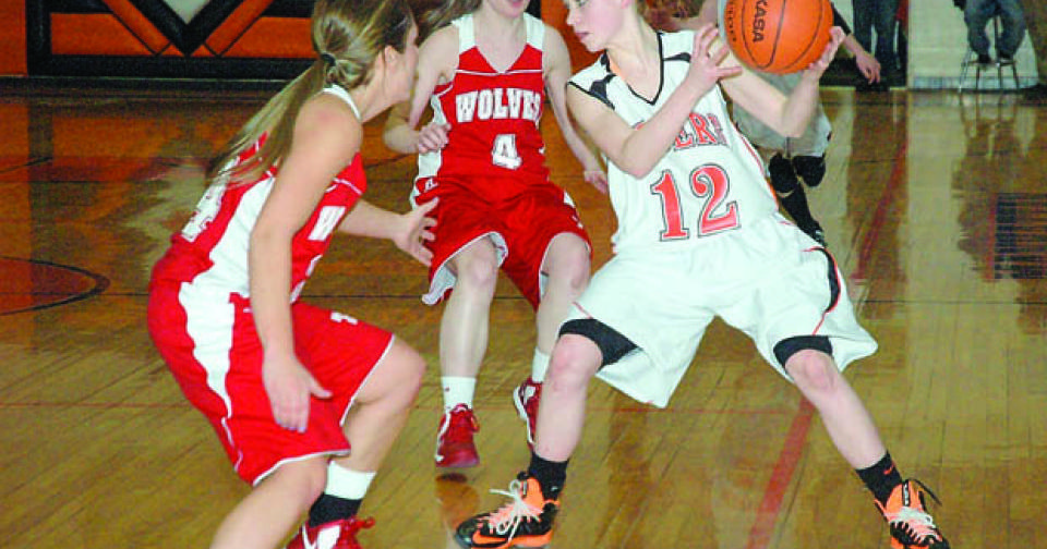 Mhs Wolves MHS claws past Wolves | Local Sports | belgrade-news.com