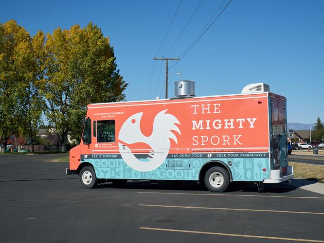 Food Truck serves fine fare in Belgrade Features