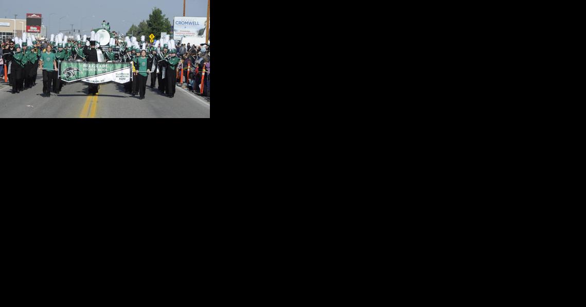 PERFECT DAY: Hundreds turn out for annual Belgrade Fall Festival - Vimarsana News