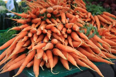Farmers and foodies looking for more direct connections to consumers, communities