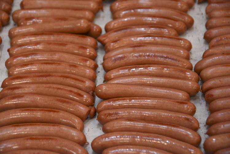 Best Restaurants for Hot Dogs Drinks and Dining
