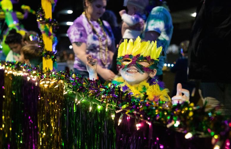 New Computing Approach May Save At-Risk Carnival Costume Making