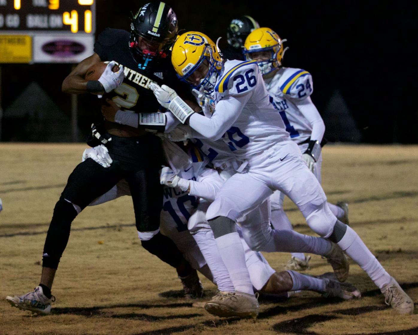 211119-sports- Newport Central Catholic at Russellville 1A Football_outbound 1.jpg