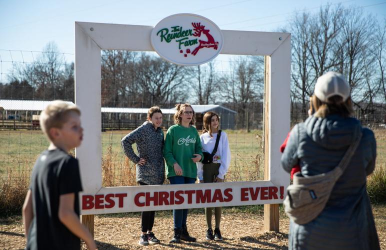 Bowling Green, KY  Christmas Lights, Reindeer Farm & Events