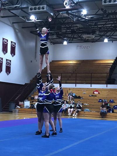 BF cheer team