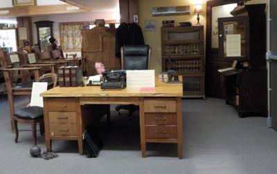 Tri-State Museum’s legal exhibit expands to include noted judge’s desk