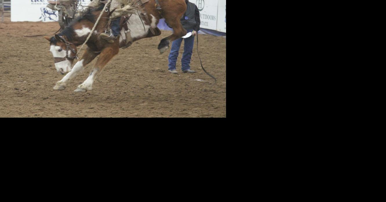 BHSS ranch rodeo crowns champion | Local News | bhpioneer.com